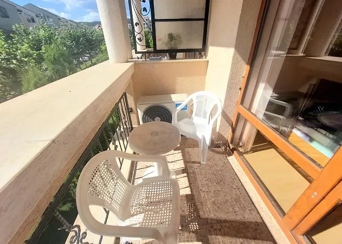 Prestige Studio First Line On The * Sveti Vlas